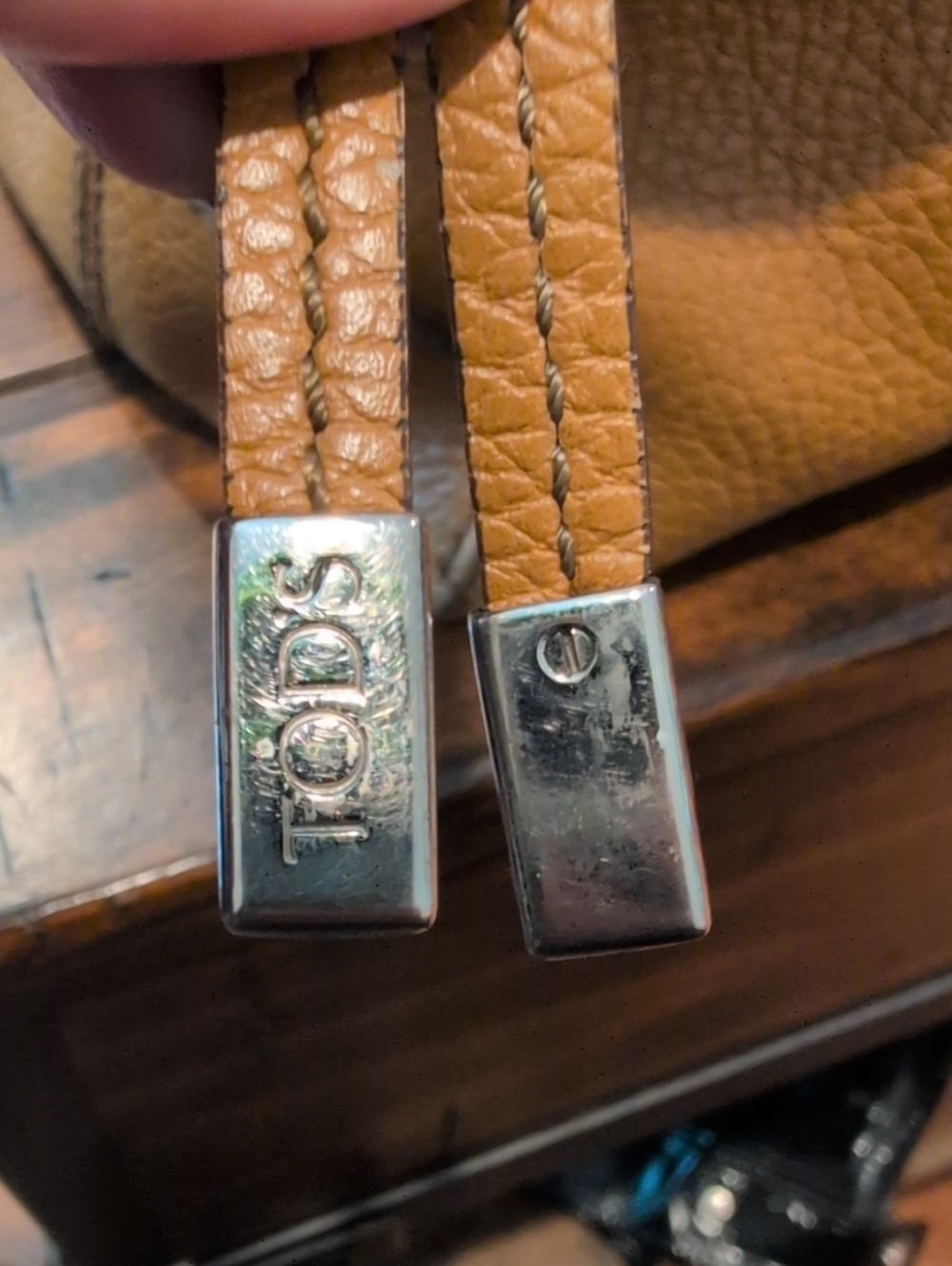 Tod's D-bag Pebbled Leather Tote - Picture 6 of 13